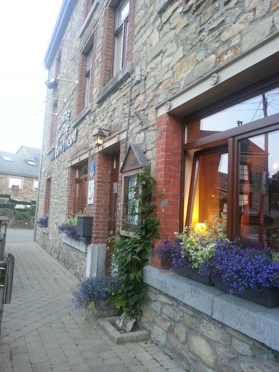 Auberge Au Bon Vivant Vesqueville Exterior foto